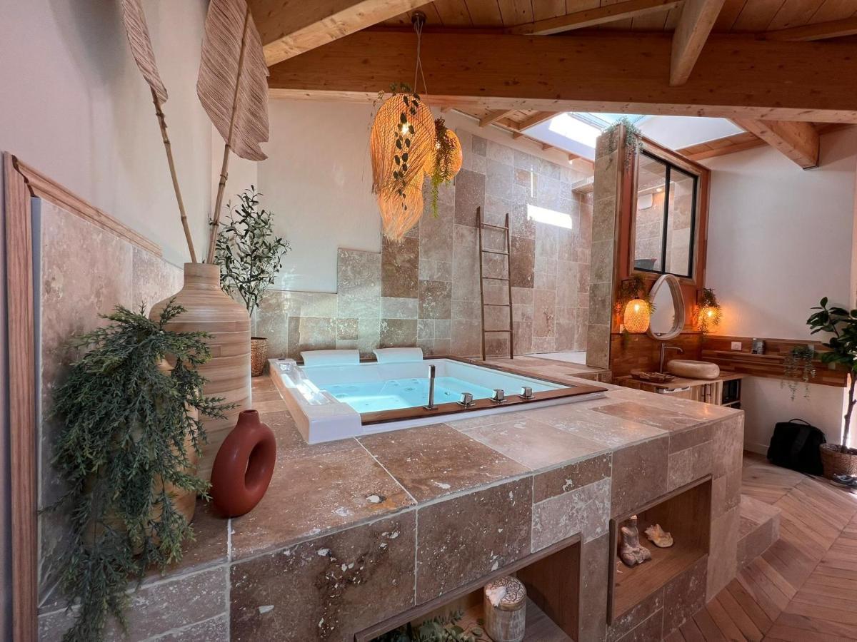 Suite Bali Les Petits Plaisirs Angers Kültér fotó